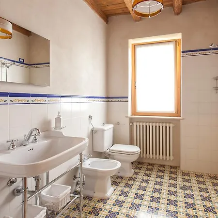 בית נופש Cascina Serenella -